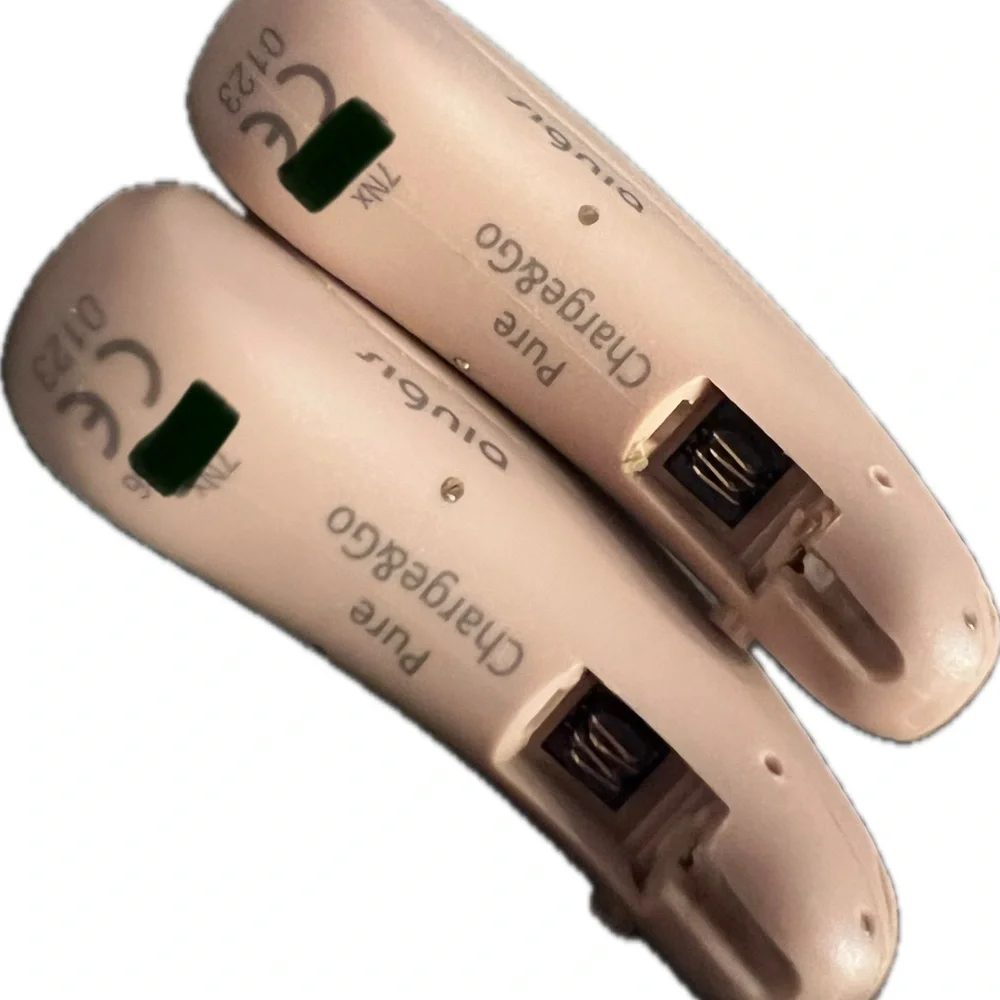 2 Rx Signia Pure Charge&Go hearing RIC with docking station